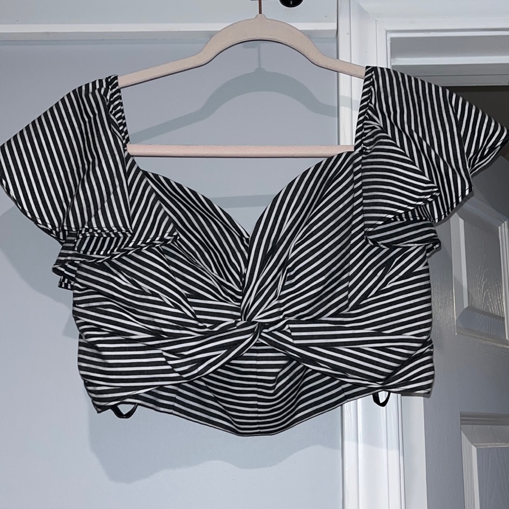 Bebe Size Small - image 1